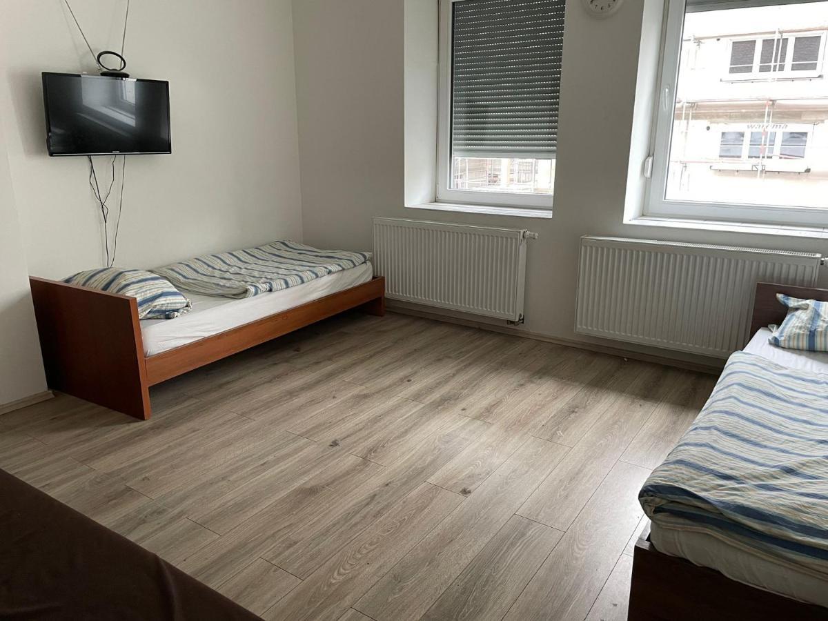 Monteur-apartment Am Bahnhof Muhlheim am Main